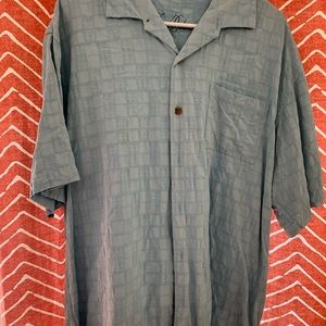 Tommy Bahama Light blue silk button down XL